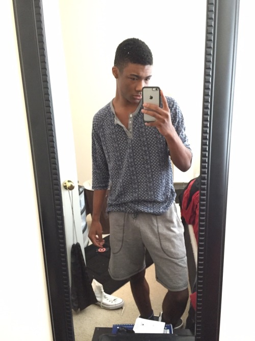 fkajames: my favorite #look is the lazy Sunday spent at home worshipping jesus