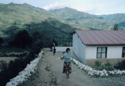 ouilavie:David Alan Harvey. Mexico. Oaxaca. 1992. Mile region music school.  I LOVE THIS, like I literally want it on my wall love this 