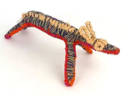 newguineatribalart:Dog sculptures by aboriginal artists from Tjanpi Desert Weavers. Great project fo