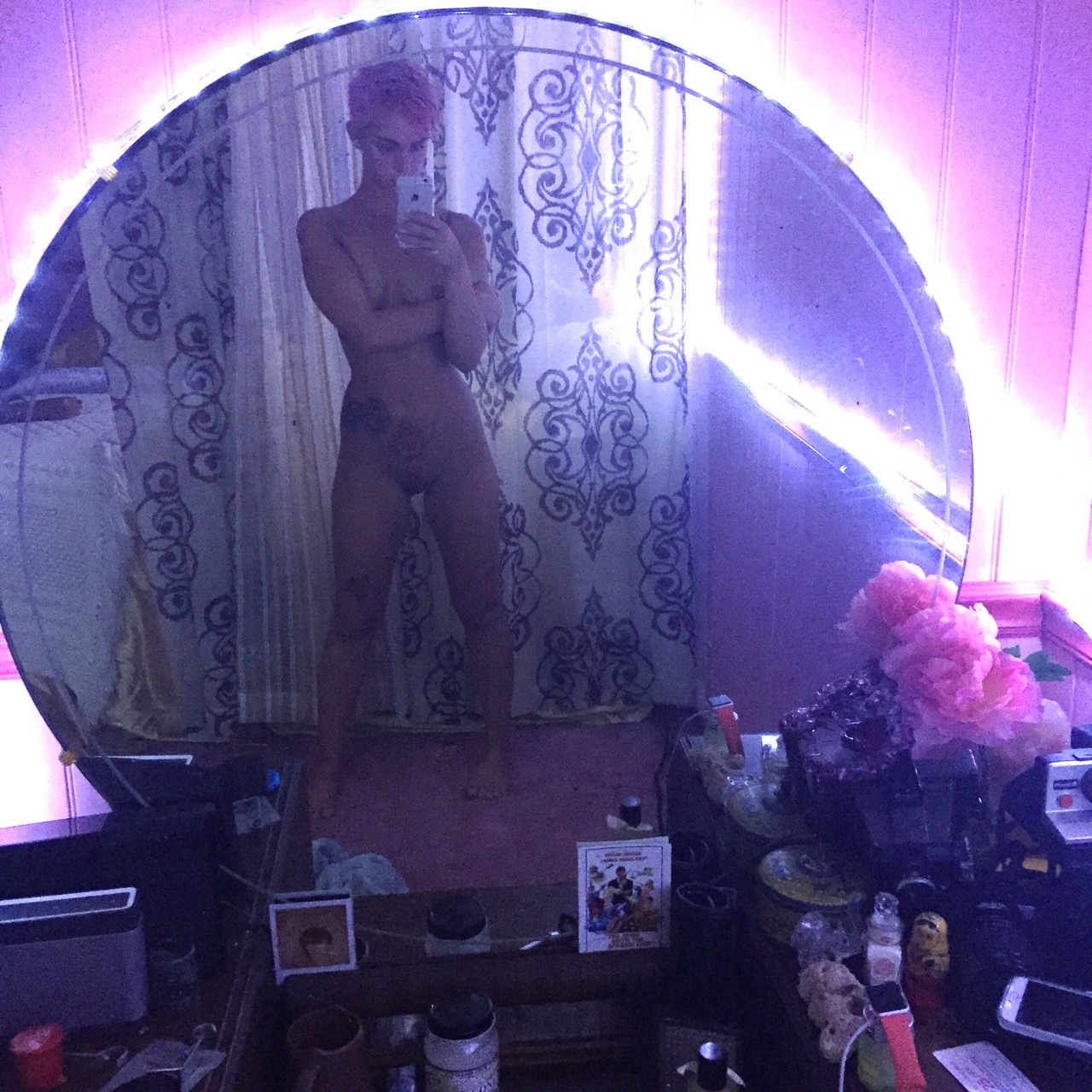 sexysexandsuch:  araxielangley:  My room has undergone a transformation of sorts
