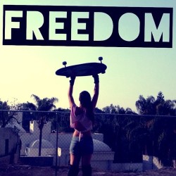 everything-what-is-beautiful:  Freedom ^^