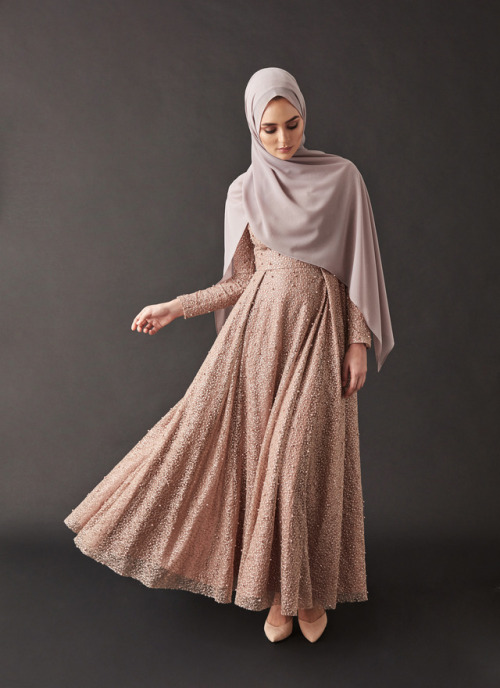 #INAYAHfavourites | Dusky Pink Pearl Embellished Gown with Pleatwww.inayah.co