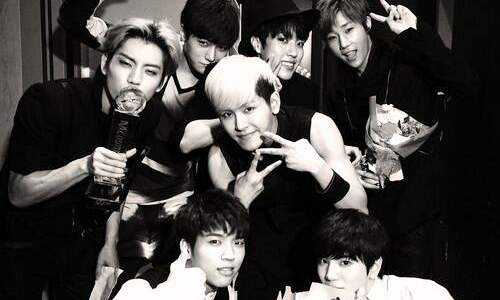 namuhyuns:  “Last romeo" wins // b&w | by infiniteyounges 