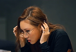byulyi:  hwasa - no more drama 