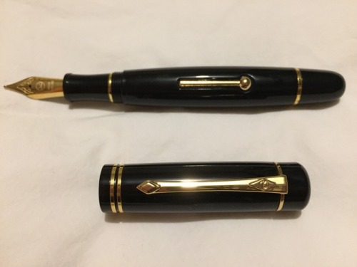 a-gent-galahad:  ♔ KINGSMAN GIVEAWAY ♔ To celebrate the world premiere of Kingsman: The Golden Circl
