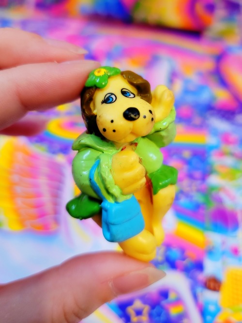 Miniature Pound Puppies figure! 