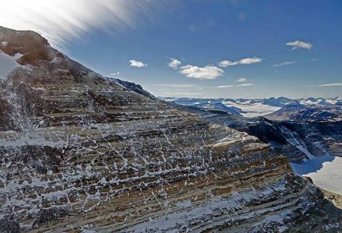 A mountain range few have seen This gorgeous shot shows sedimentary layering in one of the most remo