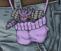 shibara:  bibliotecaria-d:  TF: Pocket-Sized Judgement by *Zanne  Oh, Primus. Oh Primus oh Primus oh PRIMUUUUUUS. The amazing Zanne did an illustration for Domestic Electronics. Look at it. Look at the perfect little mitten-pouch. Look at Tarn talking