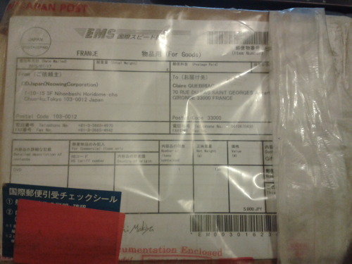 uzumakihyugahimawari:  It finally arrived this morning!!!!!!!!!!!!!!!!!!!!!!!! I am so HAPPY!!!! :’D Dubbed version on 4th November in France !!!! can’t wait ^_^