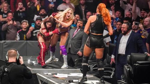 womenofwwesource:WWE TLC 2019: The Kabuki Warriors vs. Becky Lynch &amp; Charlotte Flair –