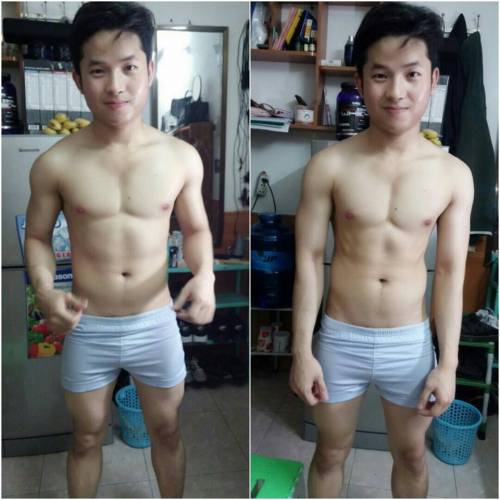 bravenguyen:  choikhongiu:  duycute113:  manjam1981:  traidepquanhta:  Gym boy Tiến - Part 1Chưa biết thẳng hay cong mà nhìn tướng đúng chuẩn bot luôn  be nay bot quan 2, lt roi hang thi ok ma o ngoai lùn lam hay di lam cong qua trong