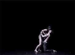 una-lady-italiana:  mads-mikkelsn:   Passage - Roberto Bolle &amp; Polina Semionova