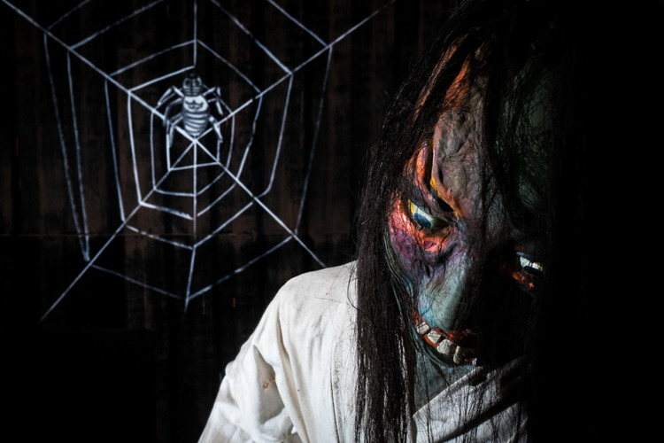 mendelpalace:  The Witch’s Cave, a haunted house in the now abandoned Japanese