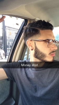 stainedsolace:  mindsbliss:  Fresh trim game too strong  I need him