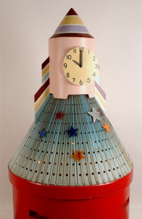 carla-enjoys:Rocket Clock and Flower Clock from Play School.Via National Museum Australia
