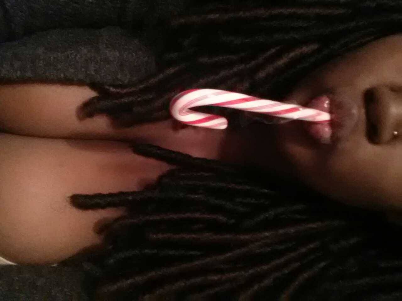 little-sub-123:  Candy cane selfie yay!