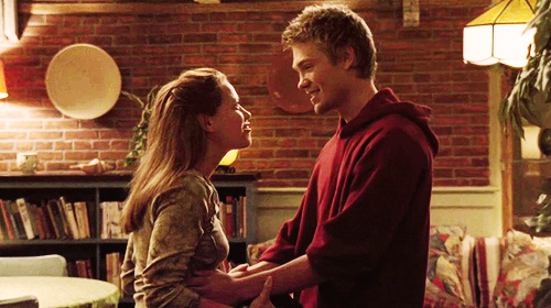 bitchslutwhorethankyou:  Endless amount of OTH screencaps 