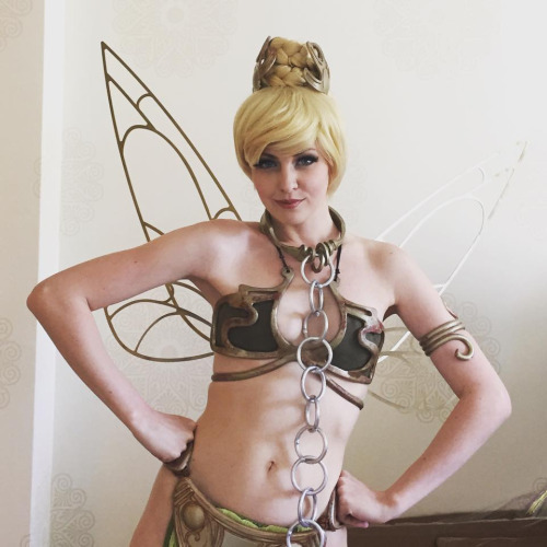cosplayiscool:  More @ http://cosplayiscool.tumblr.com