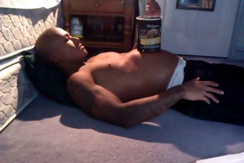 Youtube&rsquo;s Superman &amp; his superbelly. Part 2.
