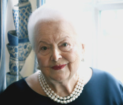 Hollywoodlady:    Olivia De Havilland Poses During An Associated Press Interview,