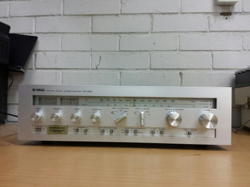 Yamaha CR-820 Natural Sound Stereo Receiver, 1978