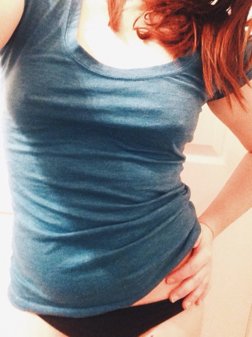 deesdirtydelicates:  Woke up feeling much better. Thank you all for the lovely messages last night! ❤️  Off to work. I’m already excited to be home taking pictures. Might be a long day.