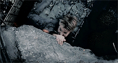 troublefindsme:  Insurgent first teaser trailer. 