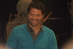 Tallblondeviking:  Lady-Assbutt:  Misha Collins, Burbank Con 2013  #This Face Was