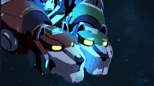 trexarms69-blog:ace-pidge:Wait wait wait Keith just formed the sword using the black bayard???Does t