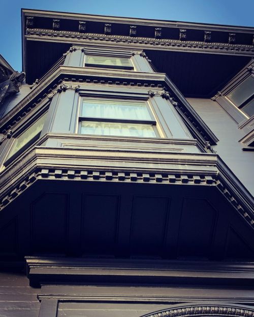 Black Mansions #blackmansionsfamily #blackmansionsofsf  https://www.instagram.com/p/CO9hCn2Lt7q/?igshid=1uw3m444ofldu