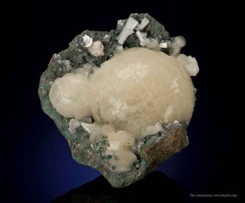 Vanilla ice cream, mineral styleOne of the large family of minerals known as zeolites, like the rest