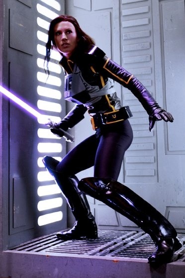 thecosplayinitiative:  Star Wars Day continues with… Jaina Solo cosplay by Shea