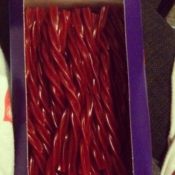 perfectlittlesoul:  A 1kg box of raspberry