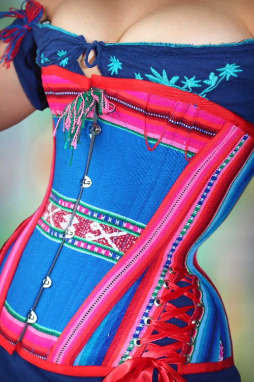 straitlaceddame: Corset: “The Sarape Ani” by Jill Hoverman, of ROMANTASY Exquisite Corsetry Photogra