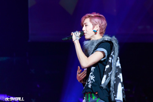 DONGWOO @ KBS Open Concert 130117Cr. dcSYGALLDO NOT edit/crop/modify the photo.DO NOT remove the log