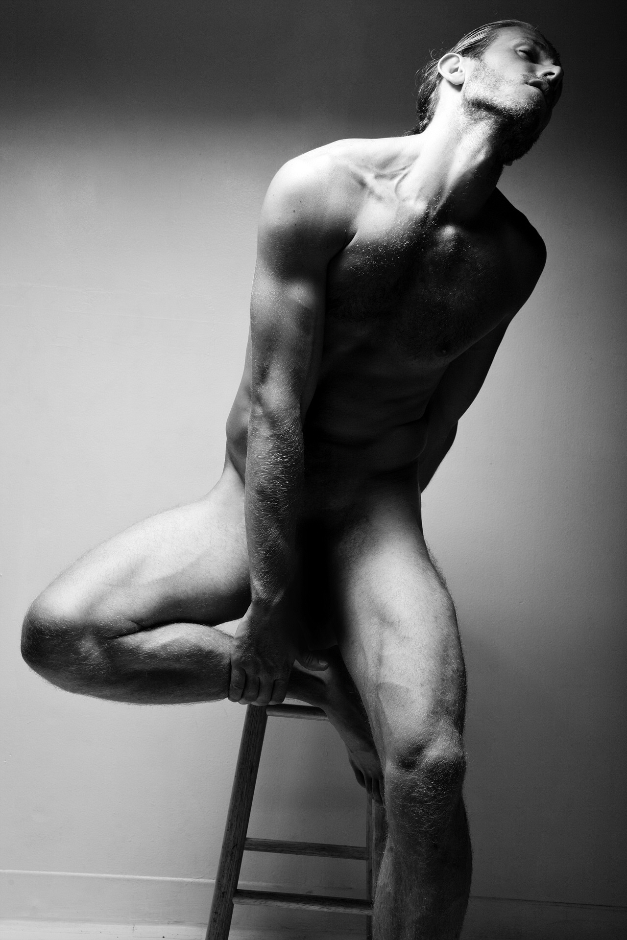 artisticgayhomme:    