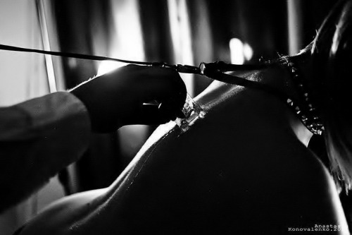 queen2knight:crixus-x-dom:Come to me…http://crixus-x-dom.tumblr.com/ CXD  ~Q2K