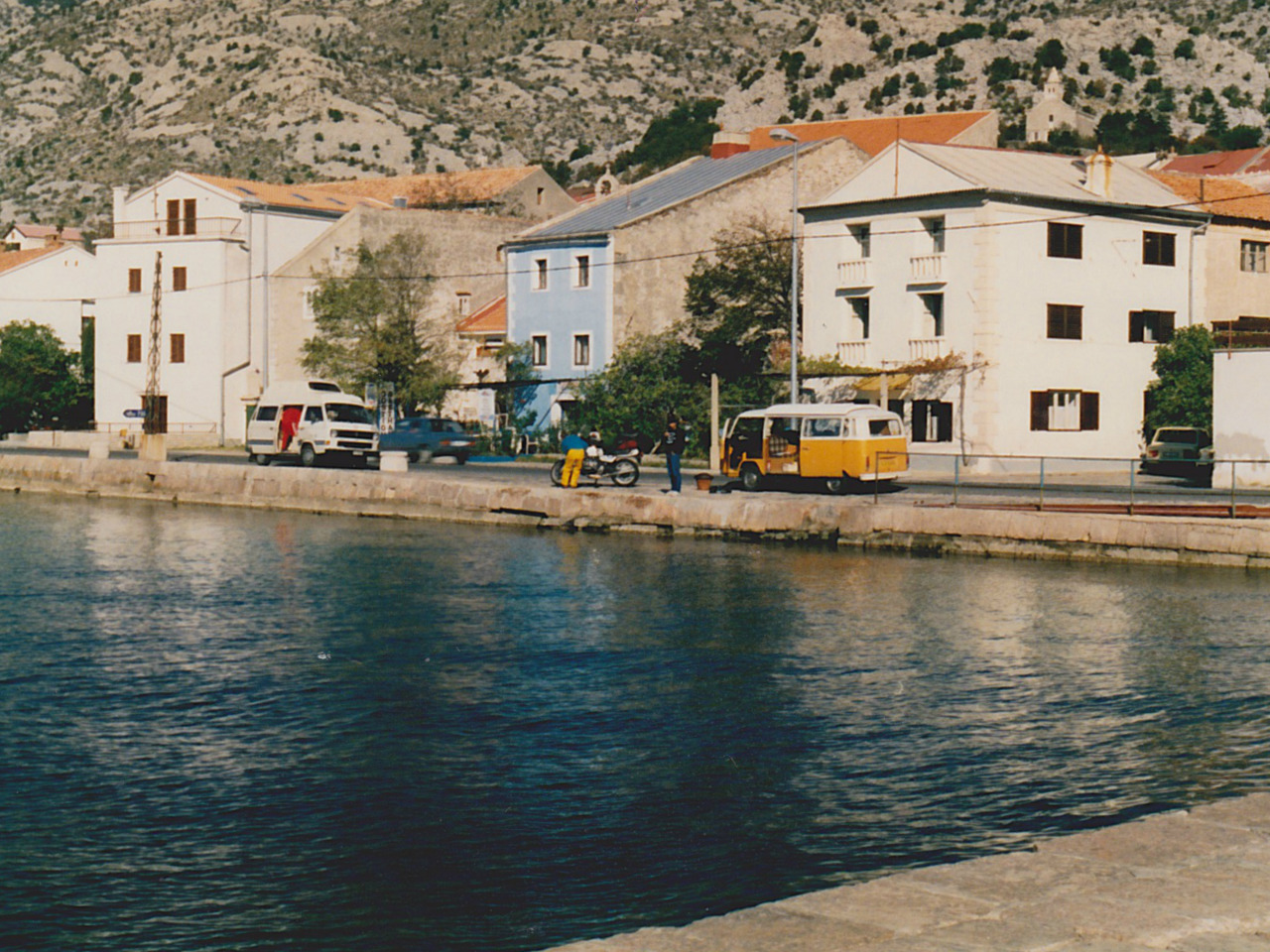 nxturxl:  I was going through my dad’s photo’s from when he traveled the world