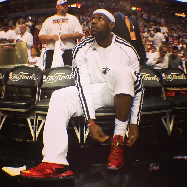 fuckyeahlbj:  “@kingjames laces up for Game 1 of the #NBAFinals.”  Lets go