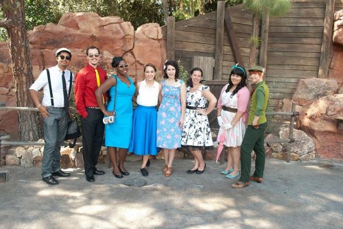 Totally late, but here are some pics from the last Dapper Day! We were so happy to hang out with all