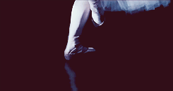 wolves and girls both have sharp t e e t h