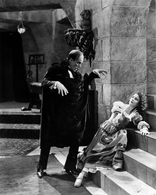mortisia:  Classic Horror Films edit by me / click pictures to enlarge 1. Dracula (1931)2. Frankenstein (1931)3. The Phantom of the Opera (1925)4. The Mummy (1932)5. The Invisible Man (1933)6. The Wolf Man (1941)7. Creature from the Black Lagoon