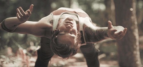 toplantaweed:  Andy Glass // We Came As RomansFrom the Fade Away music video [x] 