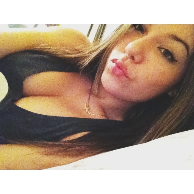 cindyeatworld:  💋 