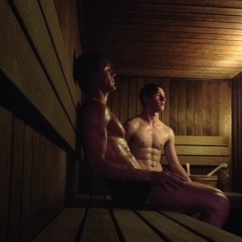 steamy-gay-locker-room: Watch free gay porn videos: bit.ly/2sgSUtm