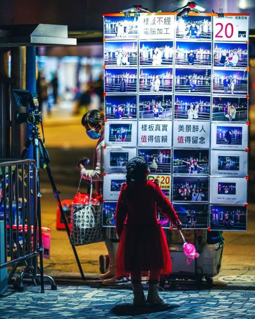 preview #hongkong #discoverhongkong #nightshooters #streetphotography #theimaged #香港 (Hong Kong) htt