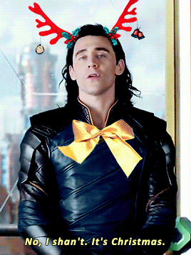 dangerously-human: ohloki: time to get into the festive mood  @thisbibliomaniac 