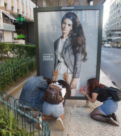 diamondsanddelrey:  Lana Del Rey and Marina and The Diamonds Blog