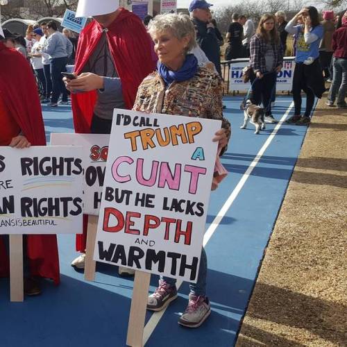 This woman wins the #WomensMarch in Dallas 