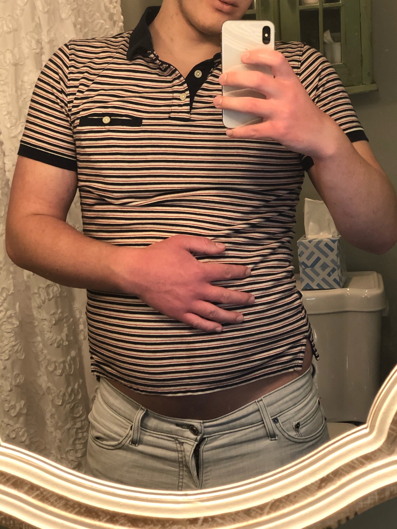 cubnamedhank:I recall reading somewhere once that horizontal stripes can make you